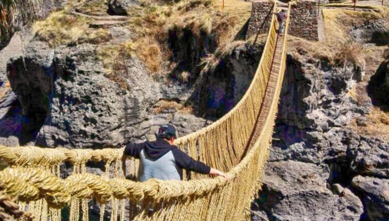 Puente Inca de Q’eswachaka