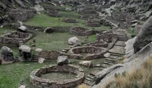Arqueólogo precisó que T’aqrachullo no supera en tamaño a Machu Picchu, pero destacan singular hallazgo de templos