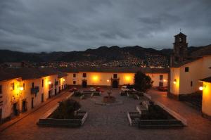 Imagen Plaza de San Blas noche