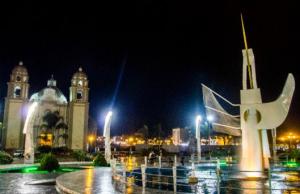 Imagen Plaza Mayor de Chimbote